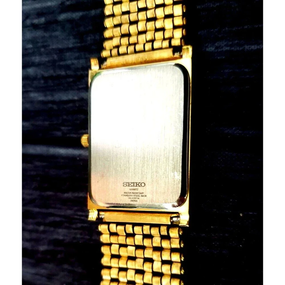 RARE Seiko‎ SQ Tank Mens Watch Gorgeous Black Dial Italian Milanese